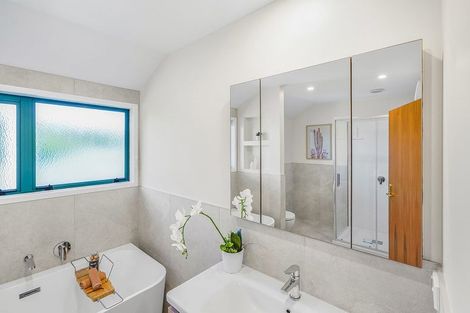 Photo of property in 13 West Ridge Drive, Western Heights, Hamilton, 3200