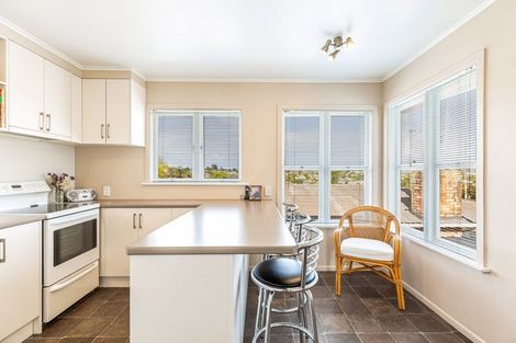 Photo of property in 46 Woodford Avenue, Henderson, Auckland, 0610