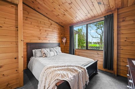 Photo of property in 16a Vardon Road, St Andrews, Hamilton, 3200