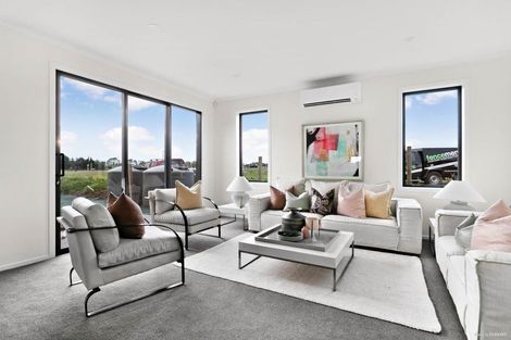 Photo of property in 51a Hayfield Way, Karaka, Papakura, 2113