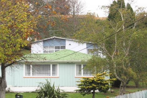 Photo of property in 14a Hawthorn Crescent, Stokes Valley, Lower Hutt, 5019