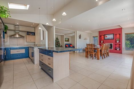 Photo of property in 47 Ruapehu Drive, Fitzherbert, Palmerston North, 4410