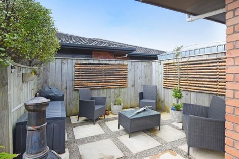 Photo of property in 21 Percy Kinsman Crescent, Riverstone Terraces, Upper Hutt, 5018