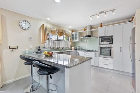 Photo of property in 42 Topland Drive, Flat Bush, Auckland, 2019