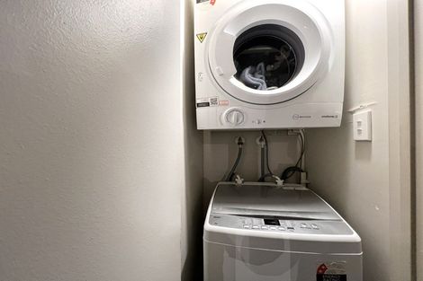 Photo of property in Vespa Apartments, 204/20 Hanson Street, Mount Cook, Wellington, 6021