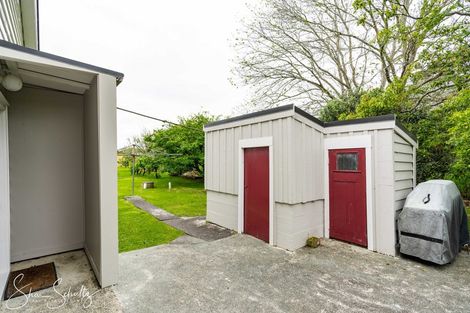 Photo of property in 31 Franklin Road, Paparoa, 0571