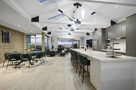 Photo of property in 32 Mangatawhiri Road, Omaha, Warkworth, 0986