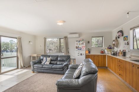 Photo of property in 36 Anaru Street, Raumati Beach, Paraparaumu, 5032