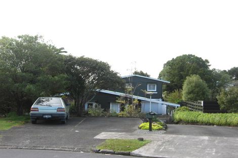 Photo of property in 9 Iorangi Place, Hillpark, Auckland, 2102
