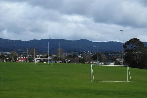 Photo of property in 2 Sheehan Road, Te Atatu South, Auckland, 0610