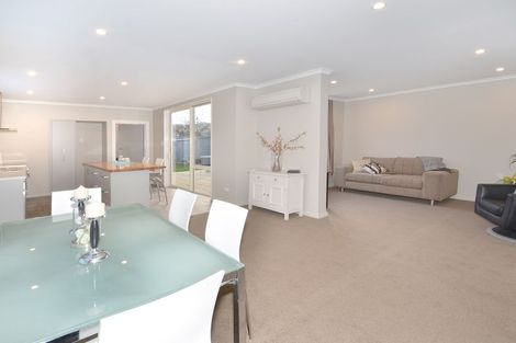 Photo of property in 5 Hargest Crescent, Saint Kilda, Dunedin, 9012