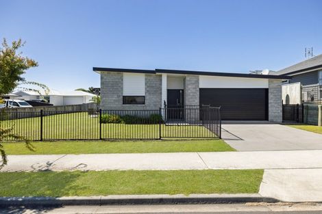Photo of property in 74 Tynan Street, Te Puke, 3119