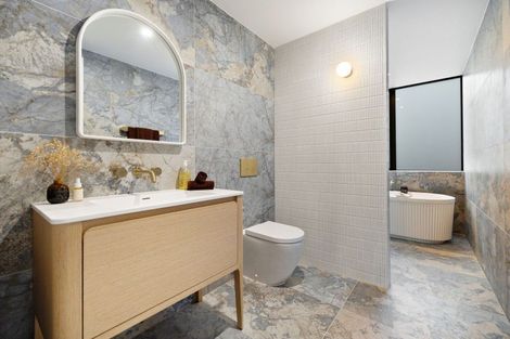 Photo of property in 18 Taurus Lane, Jacks Point, 9371