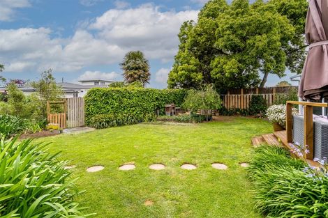 Photo of property in 6 Trigg Crescent, Taradale, Napier, 4112