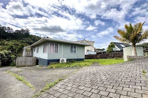 Photo of property in 146 Lynn Road, Bayview, Auckland, 0629