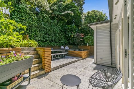 Photo of property in 32 Rothsay Road, Ngaio, Wellington, 6035