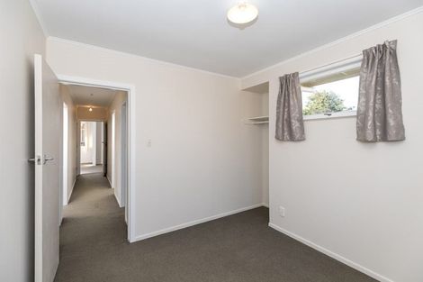 Photo of property in 21 Aberdeen Drive, Dinsdale, Hamilton, 3204