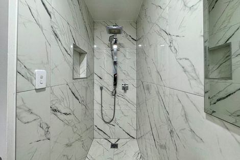 Photo of property in 11 Goodwood Drive, Goodwood Heights, Auckland, 2105