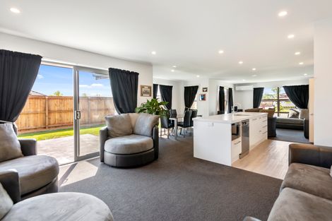 Photo of property in 4 Haymakers Crescent, Rolleston, 7614