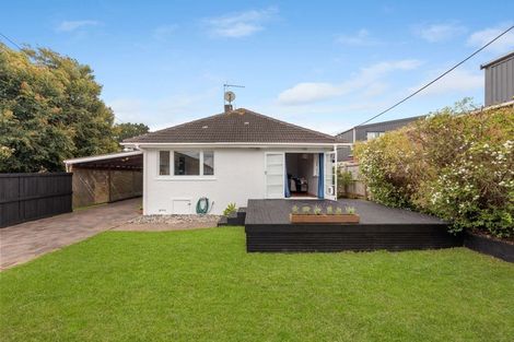 Photo of property in 1/12 Miro Street, New Lynn, Auckland, 0600