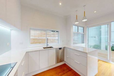 Photo of property in 96 Homebush Road, Khandallah, Wellington, 6035