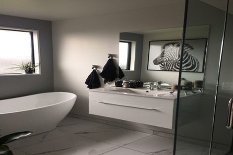 Photo of property in 10 Westmere Mews, West Melton, 7618