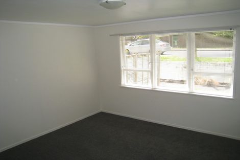 Photo of property in 3/10 Agincourt Street, Glenfield, Auckland, 0629