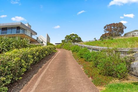 Photo of property in 62-64 Lax Crescent, Leigh, 0985