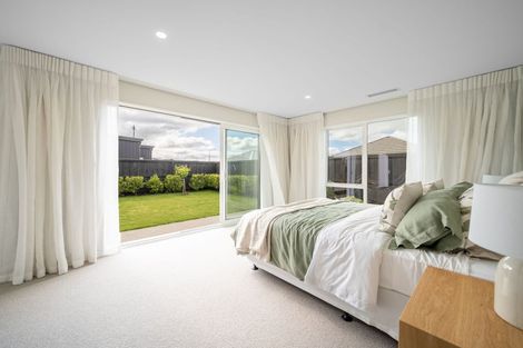 Photo of property in 46 Finstock Way, Rolleston, 7614