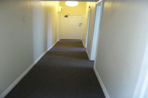 Photo of property in 4 Hawker Street, Mount Victoria, Wellington, 6011