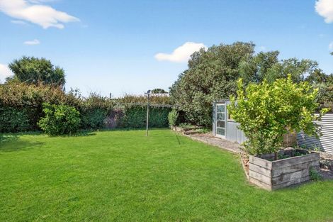 Photo of property in 35 Lincoln Road, Carterton, 5713