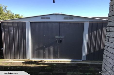 Photo of property in 1/15 Seaspray Drive, Mount Maunganui, 3116