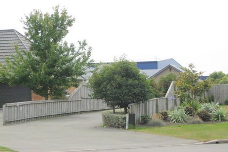 Photo of property in 44 Lewisham Park, St Albans, Christchurch, 8052