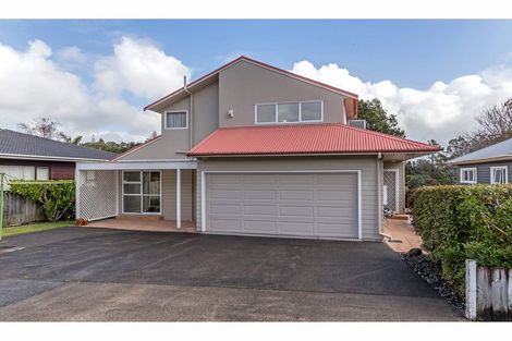 Photo of property in 2/26 Elliott Avenue, Bayview, Auckland, 0629