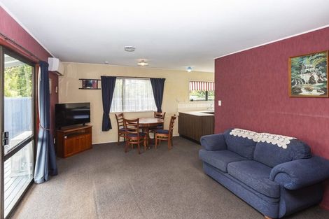 Photo of property in 1/102 Sturrocks Road, Casebrook, Christchurch, 8051