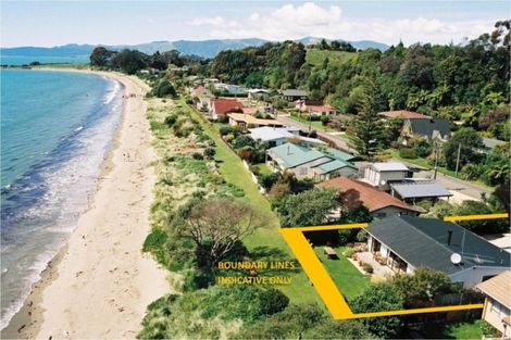 Photo of property in 262 Patons Rock Road, Patons Rock, Takaka, 7182