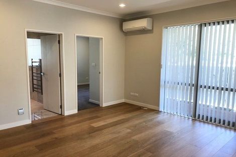 Photo of property in 19 Lynden Avenue, Hillcrest, Auckland, 0627