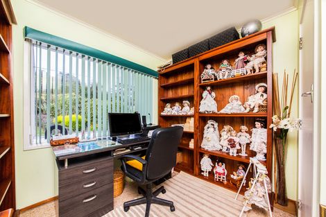 Photo of property in 466 Don Buck Road, Massey, Auckland, 0614