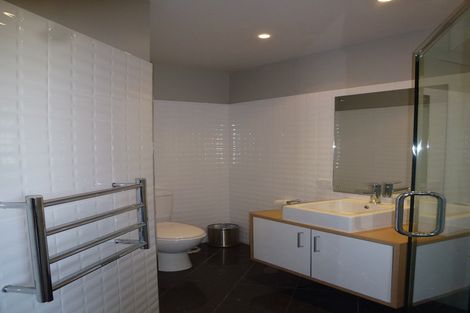 Photo of property in Marina View Apartments, 205/4 Reads Quay, Gisborne, 4010