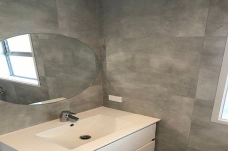 Photo of property in 1 Danden Way, Pukekohe, 2120