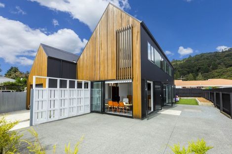 Photo of property in 45a Wilford Street, Wallaceville, Upper Hutt, 5018