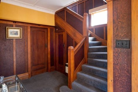 Photo of property in 21 Coleman Terrace, Bluff Hill, Napier, 4110