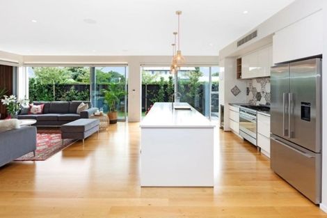 Photo of property in 143 Mays Road, St Albans, Christchurch, 8052