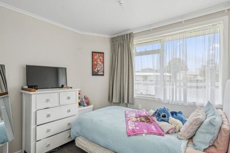 Photo of property in 10 Clouston Crescent, Fenton Park, Rotorua, 3010