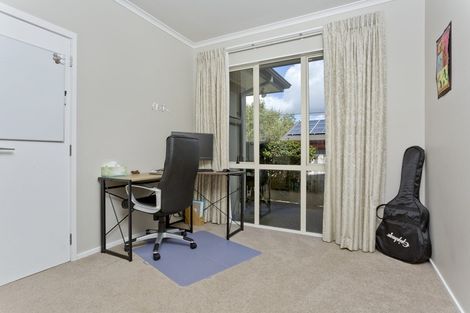 Photo of property in 7 Admirals Court Drive, Greenhithe, Auckland, 0632