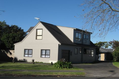 Photo of property in 1/86 Wattle Farm Road, Wattle Downs, Auckland, 2103