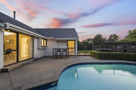 Photo of property in 56 Solway Avenue, Ilam, Christchurch, 8041