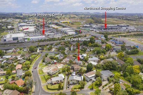 Photo of property in 1/10 Oreil Avenue, West Harbour, Auckland, 0618