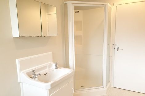 Photo of property in 2/4 Bennett Street, Mount Albert, Auckland, 1025