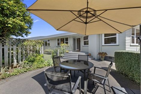 Photo of property in 52 Bristol Street, Levin, 5510